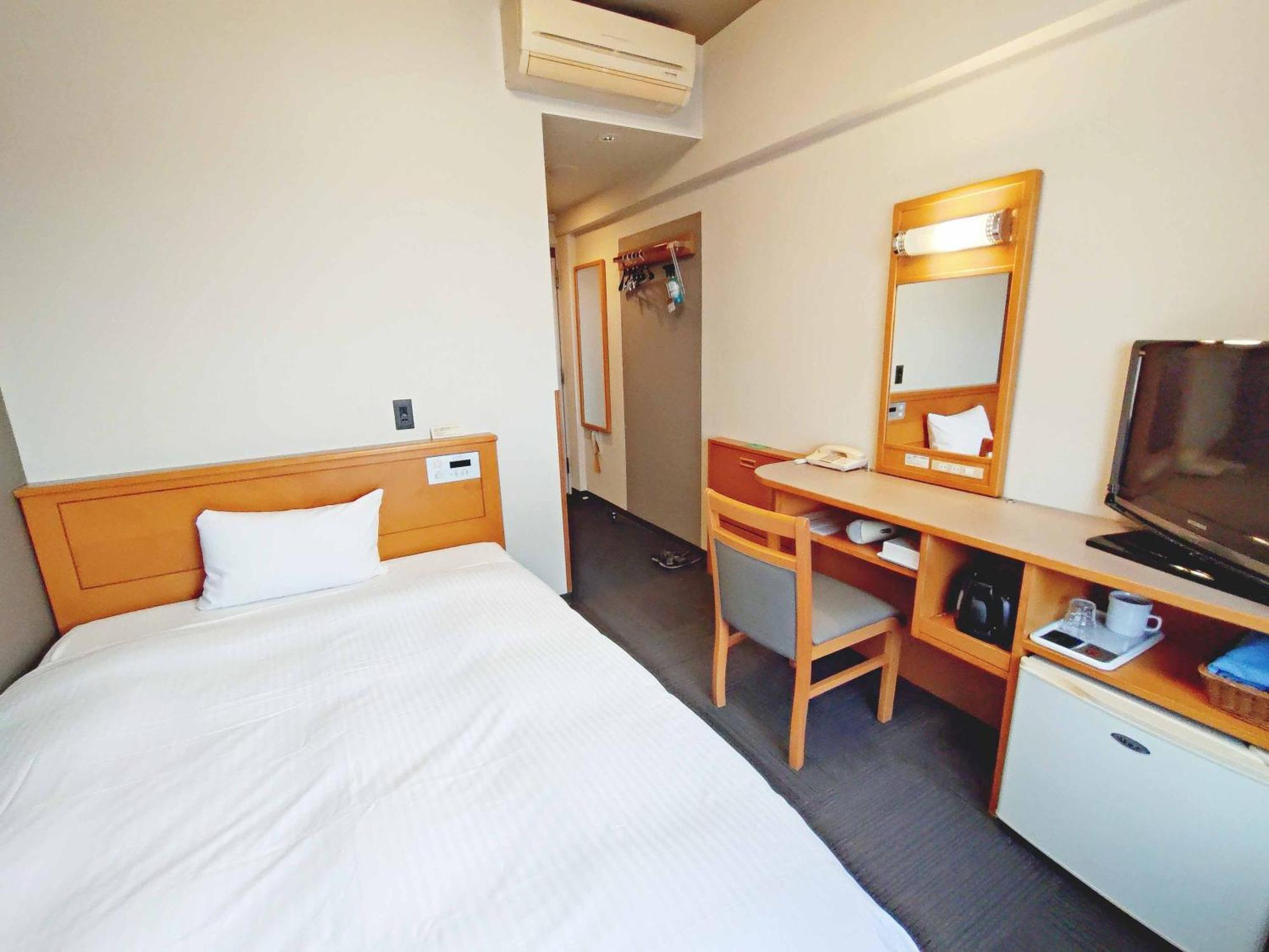Hotel Route-Inn Toyokawa Inter Exterior photo